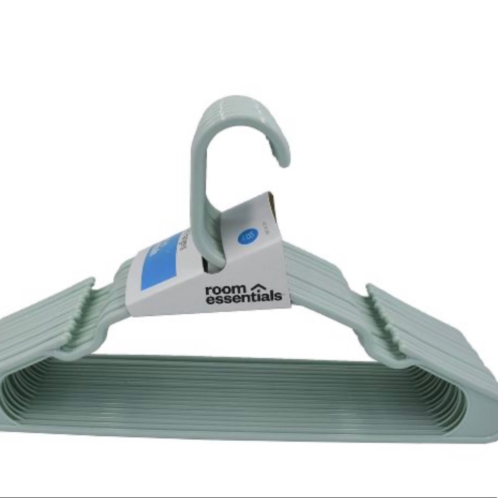 Room essential hangers